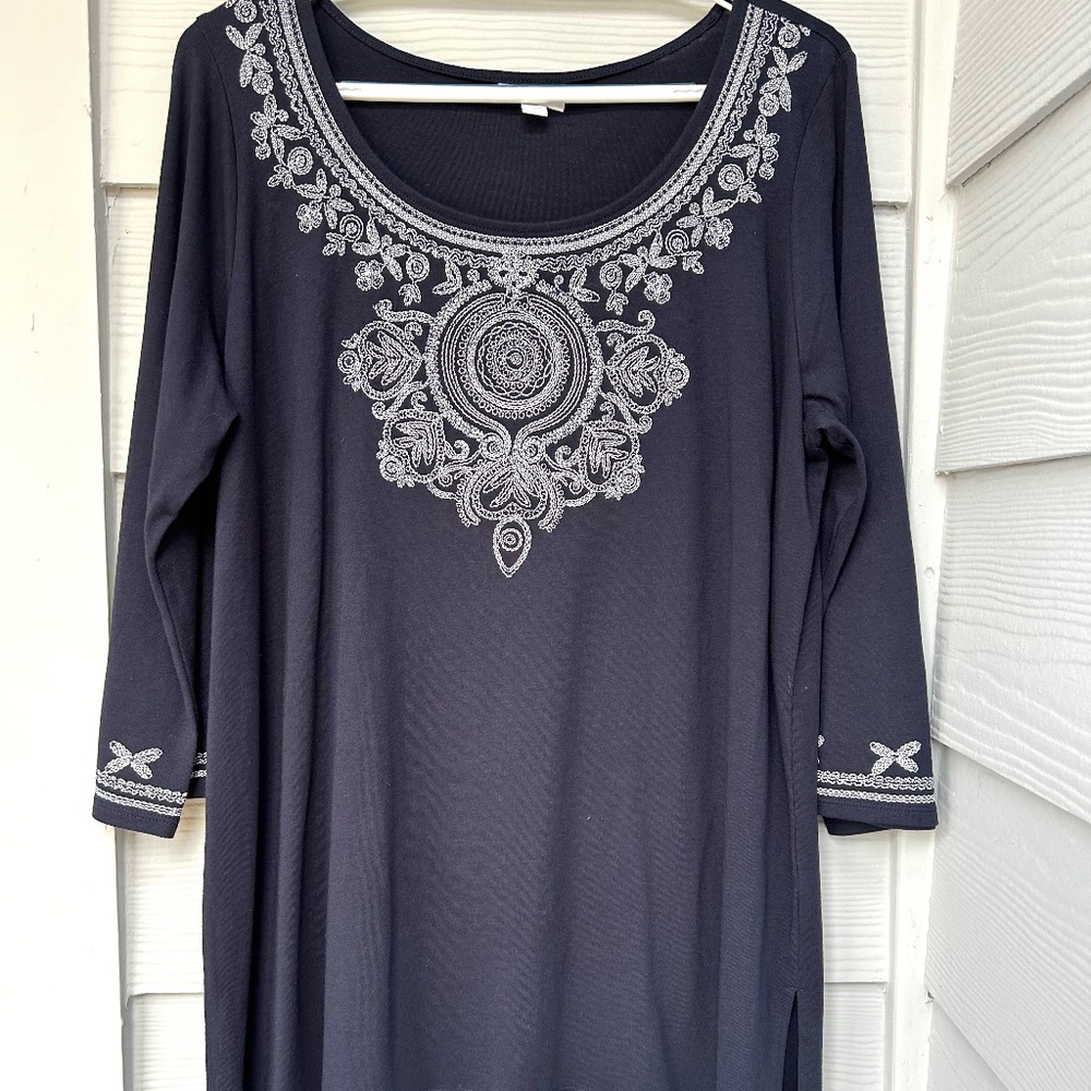 J Jill top, navy blue with 3/4 sleeves and white embroidery
